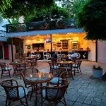 酒店 伦敦酒店 厄吕代尼兹