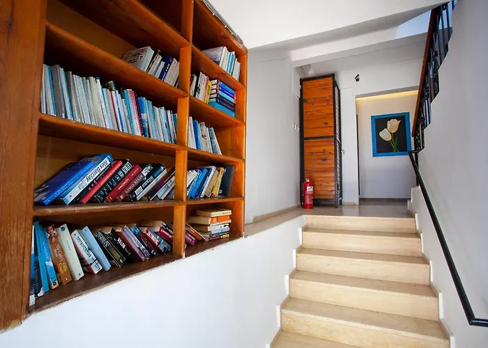 伦敦酒店 厄吕代尼兹